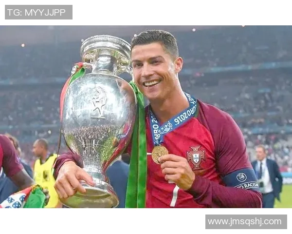 足球明星Miracle的传奇故事与辉煌成就揭秘